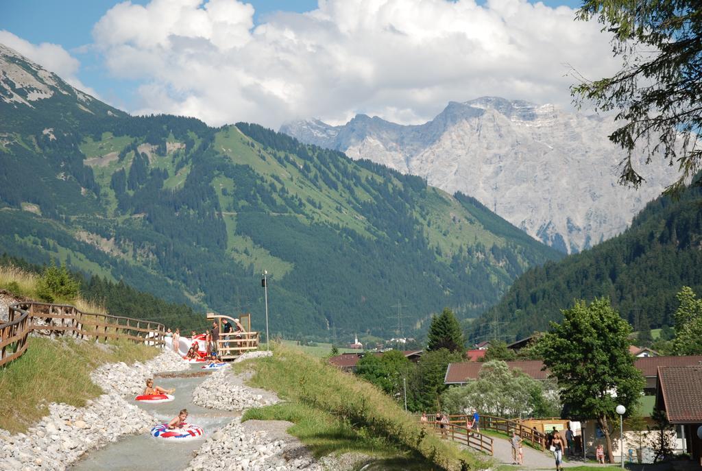 Ferienwohnung Pension Tirol Bichlbach Exterior photo