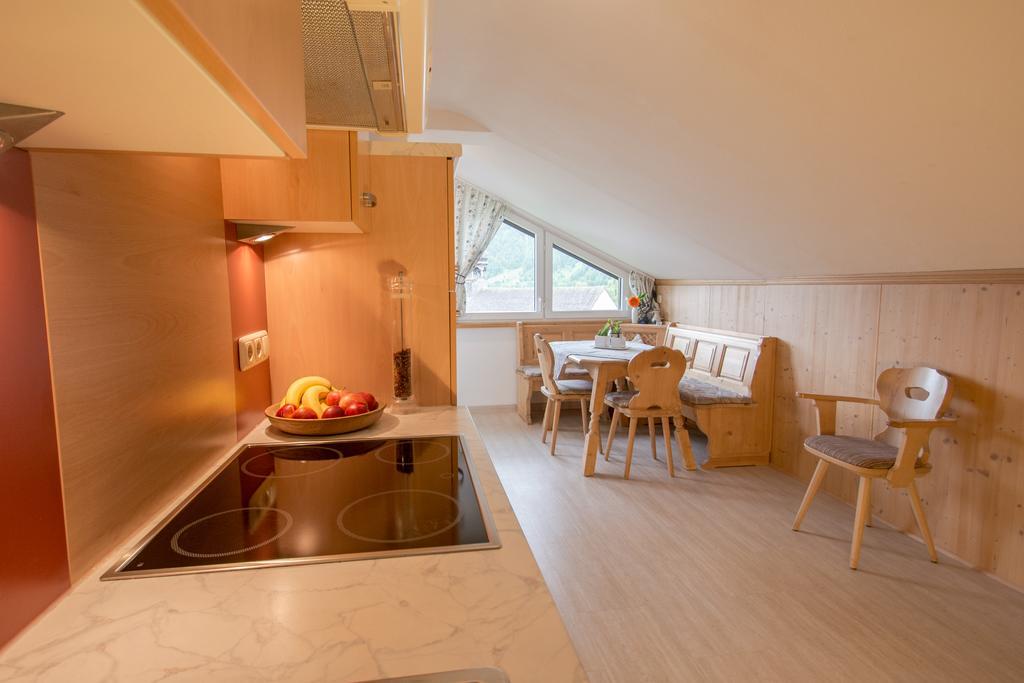 Ferienwohnung Pension Tirol Bichlbach Exterior photo